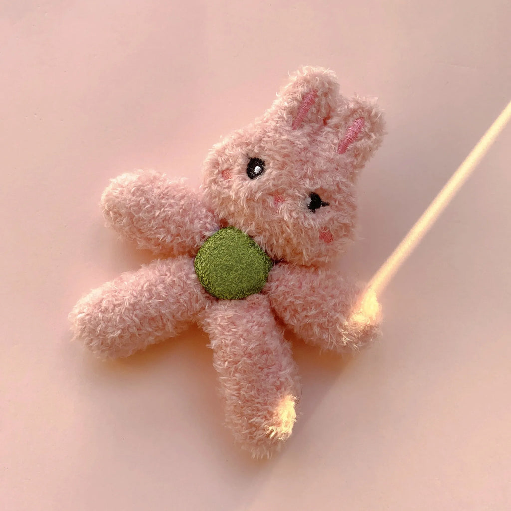 Edible catnip ball chewing toy for cats in animal designs measuring 12.5cm