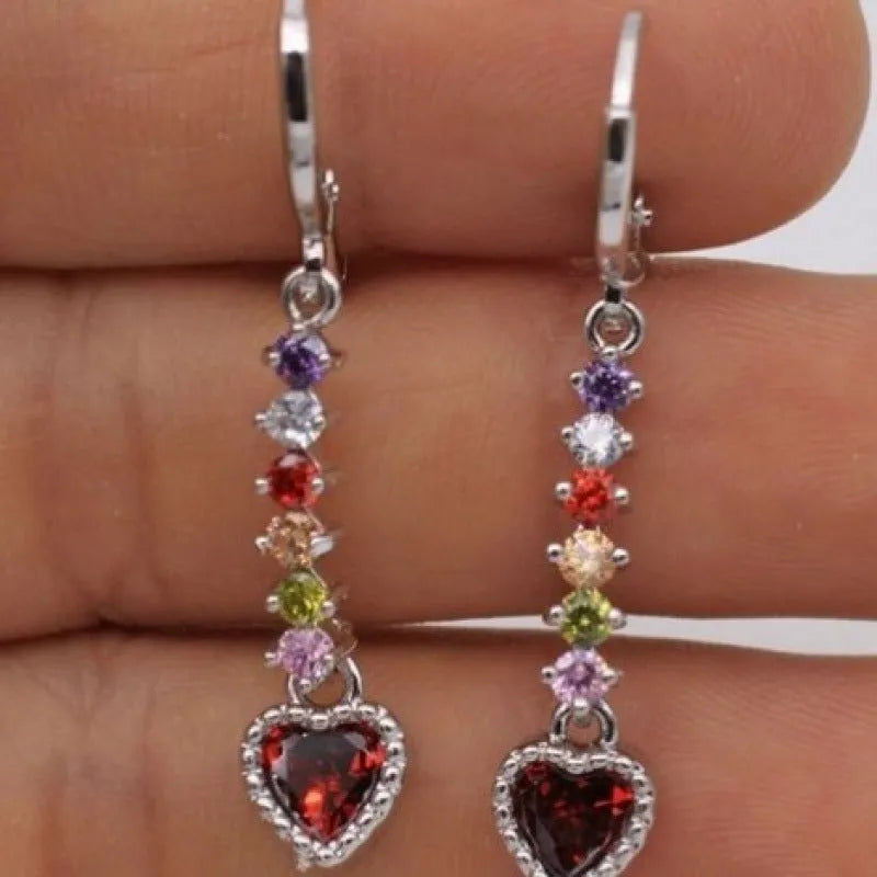 Women's heart-shaped fashion earrings in gold or silver colour with electroplated alloy construction