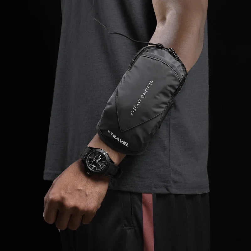 Reflective running arm bag in black colour with 7-inch capacity for outdoor sports