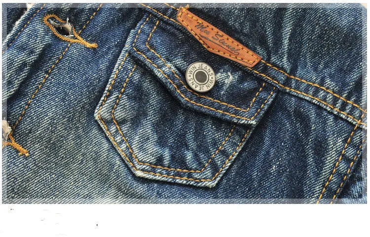 Children's thickened Korean style fur collar denim jacket with square collar in denim colour on model
