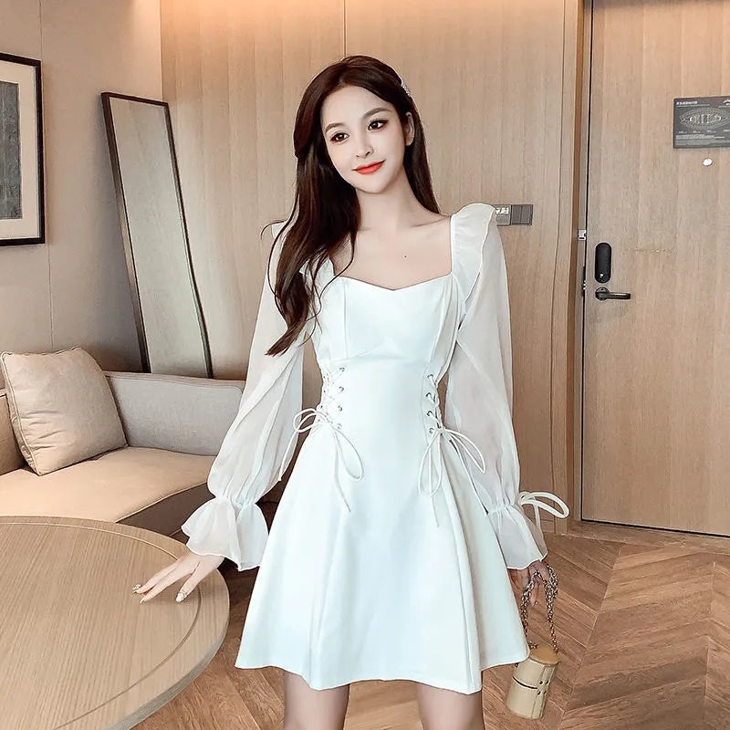 White chiffon patchwork women's maxi dress with long sleeves and waist-slimming silhouette