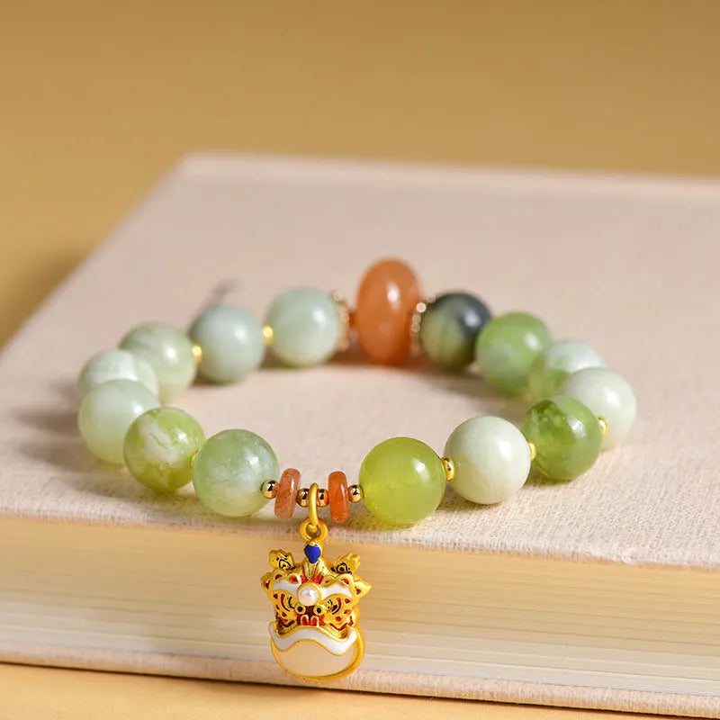 Green milk-in-water jade bracelet with 10mm geometric beads in retro style
