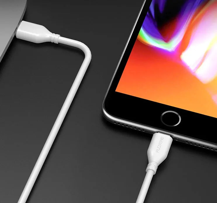 White braided USB-C to Lightning charging cable 105cm length with aluminium connectors