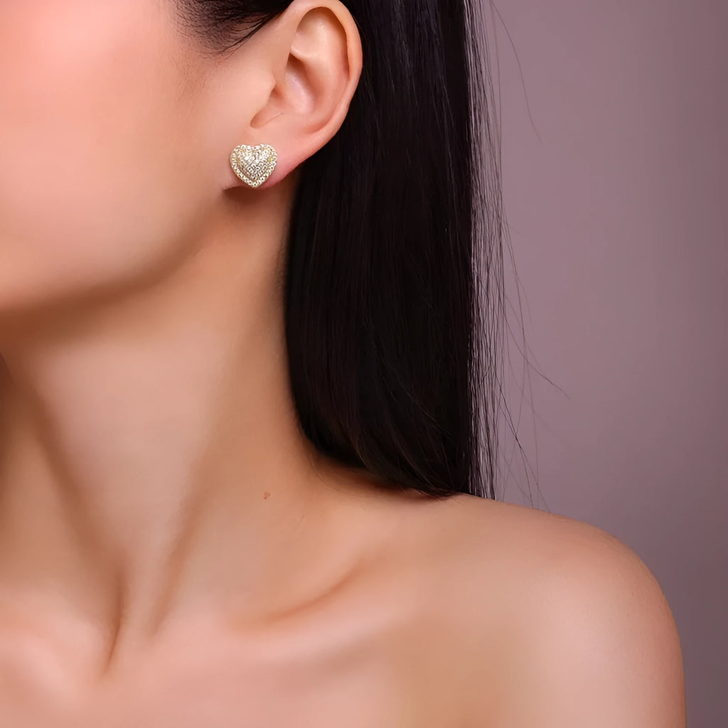 S925 sterling silver heart-shaped stud earrings with moissanite stones in gold plating