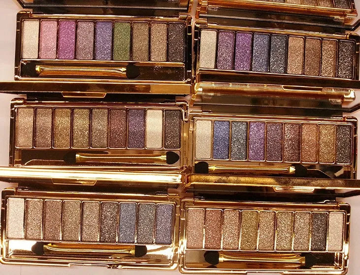 Bear Winnie nine colour diamond bright eye shadow palette with eight style options, 90g weight