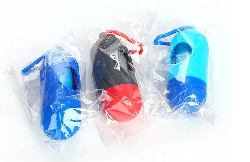 Roll of assorted colour dog waste disposal bags showing size of 22.5 by 30 centimetres.