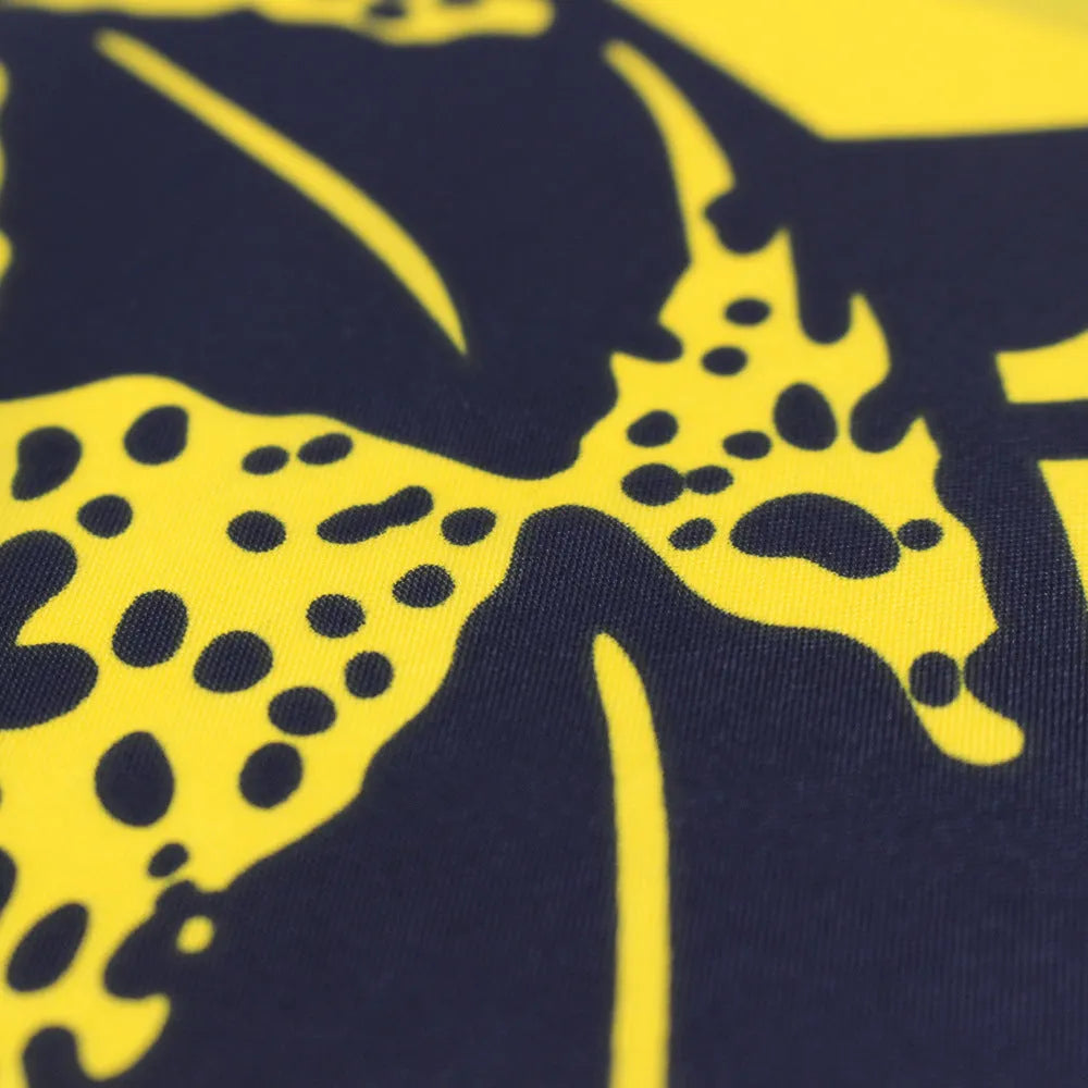 Yellow polyester screen-printed home garden decoration flag measuring 90x150cm