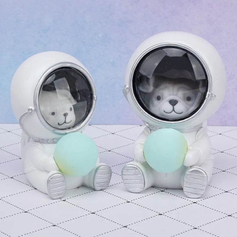 Starry sky animal night light resin lamp featuring bear, kitten, and puppy with LED glow, 9.5x10.5x13cm