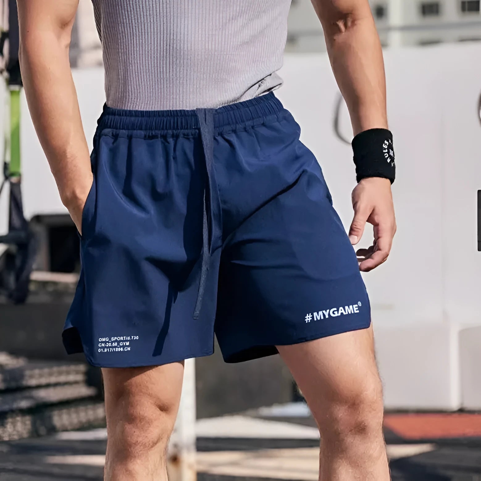 Men's grey quick-dry fitness training shorts with high elasticity for gym workouts