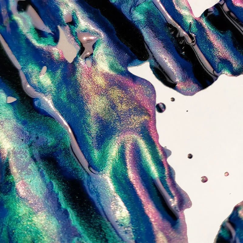 Gold powder colour ink bottle for fountain pens with gradient and sheen effects in red tide or truffle colours