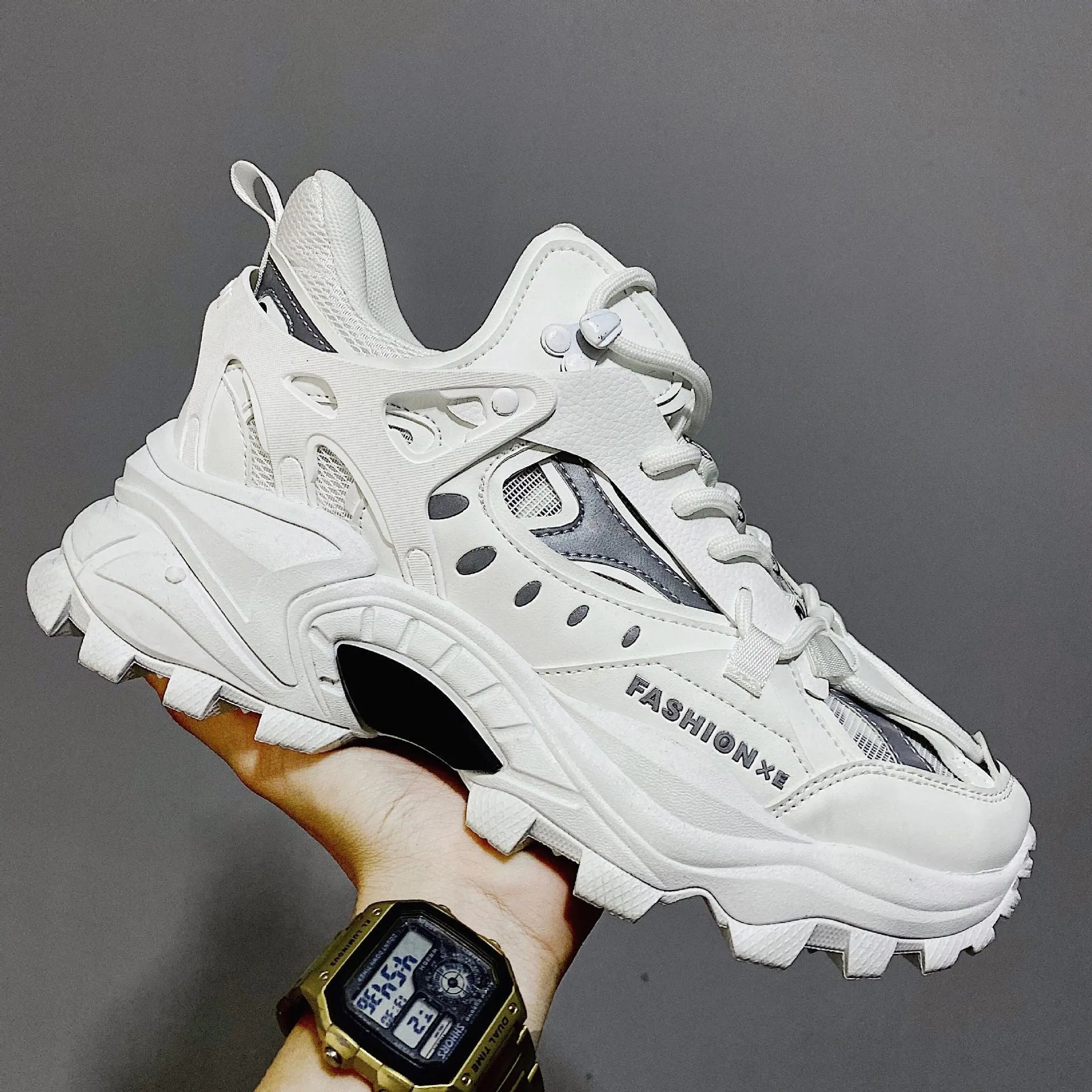 Round head net top daddy shoes for men with thick sole, synthetic leather upper and belt decoration in white