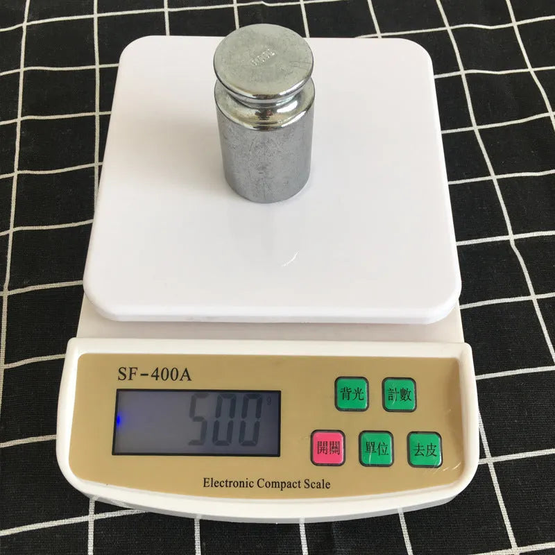 SF-400A digital kitchen scales with display showing weight measurement