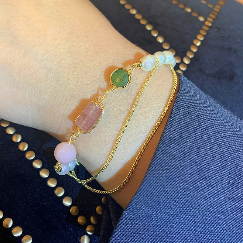 Women's pink freshwater pearl bracelet with geometric strawberry crystal design