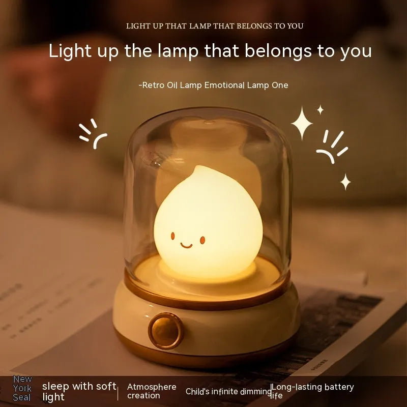 Retro small night lamp in green, USB rechargeable with two lighting modes, 100x108x124mm