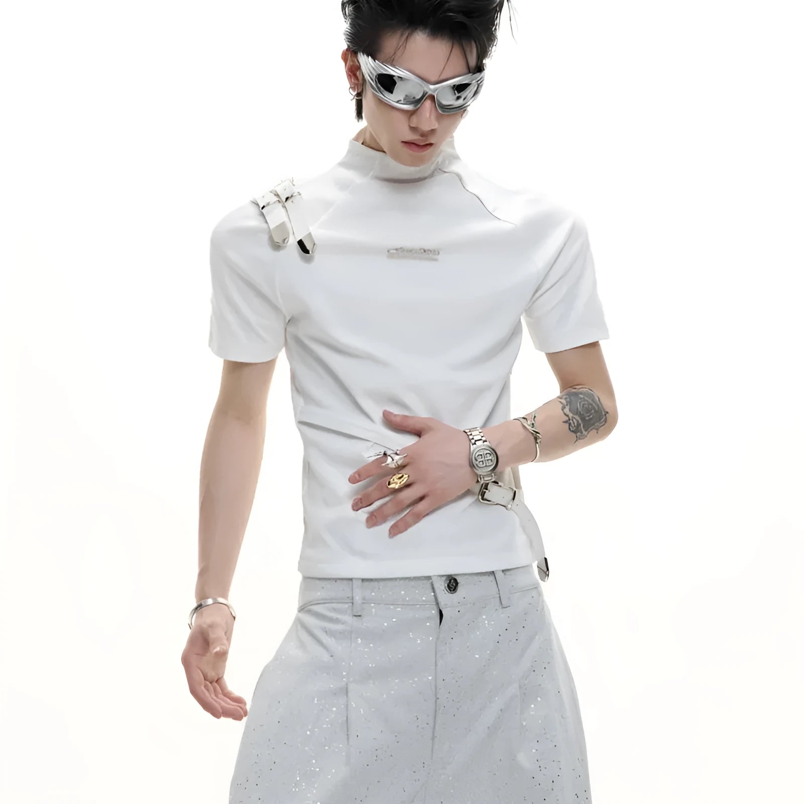 Men's slim fit cotton T-shirt with metal belt design and stand-up collar in black colour