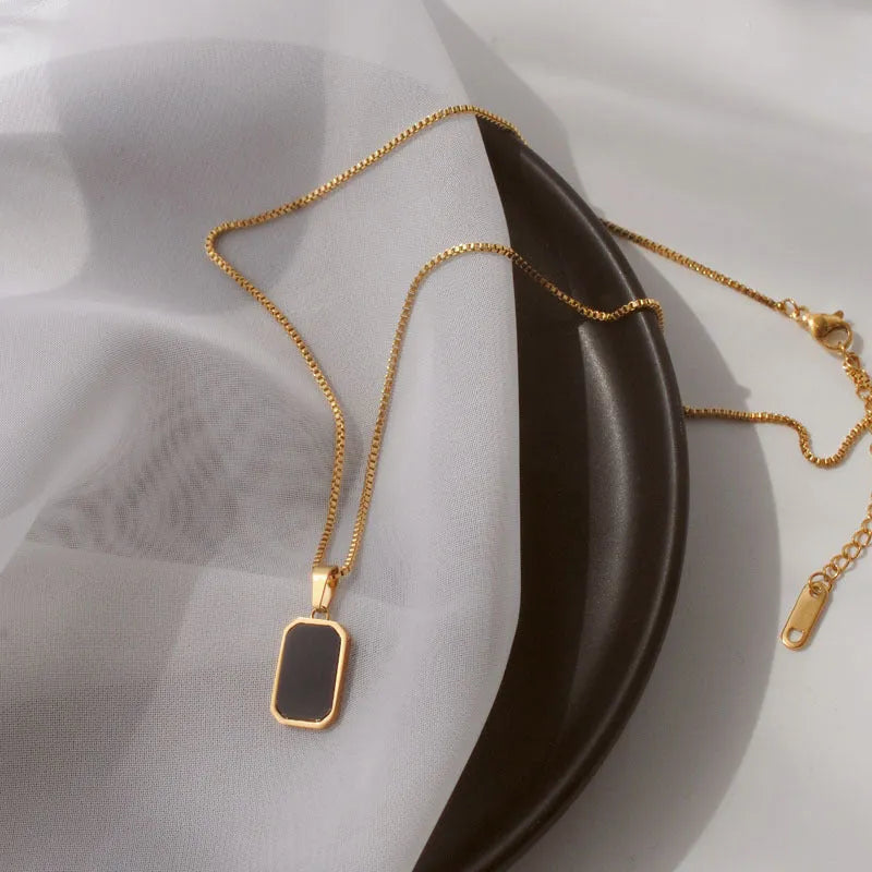 Rectangular pendant necklace 18K gold titanium steel box chain men women small black pendant geometric design