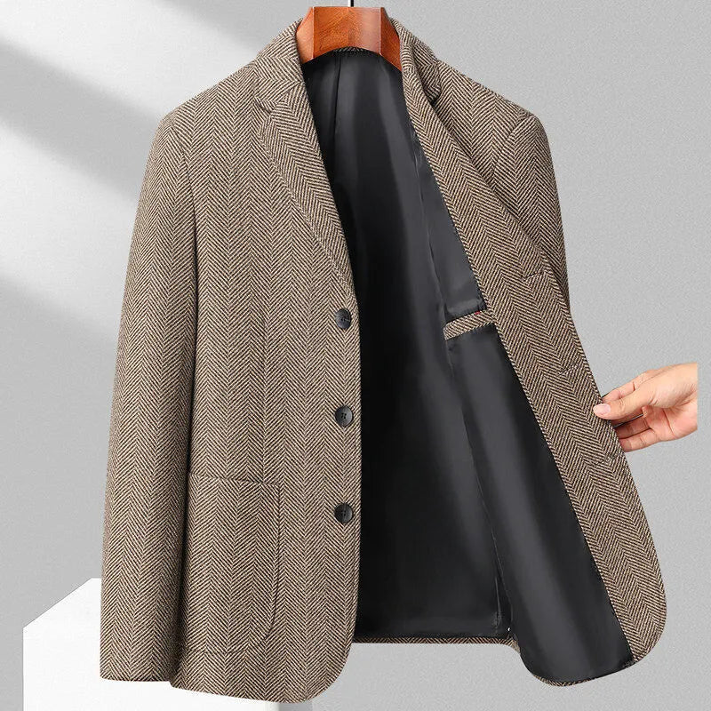 Men's loose fit polyester coat in solid colour for spring and autumn seasons