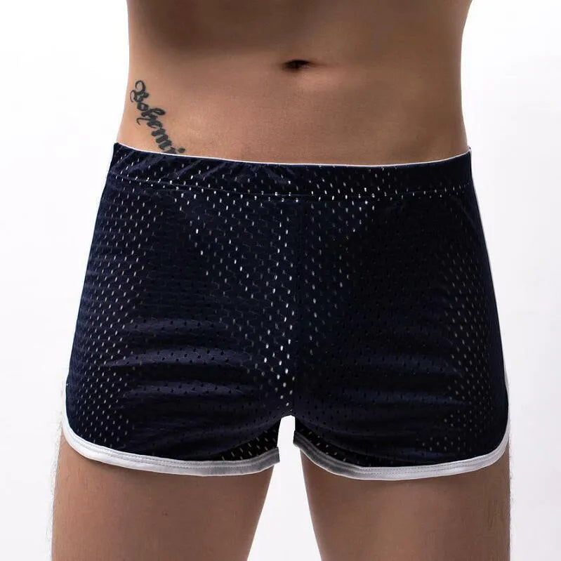Men's three-point boxer briefs in cotton-nylon blend available in multiple colours