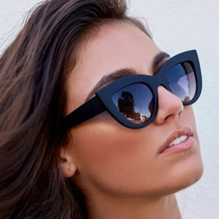 Black frame double grey fashion sunglasses with AC lenses and UV400 protection