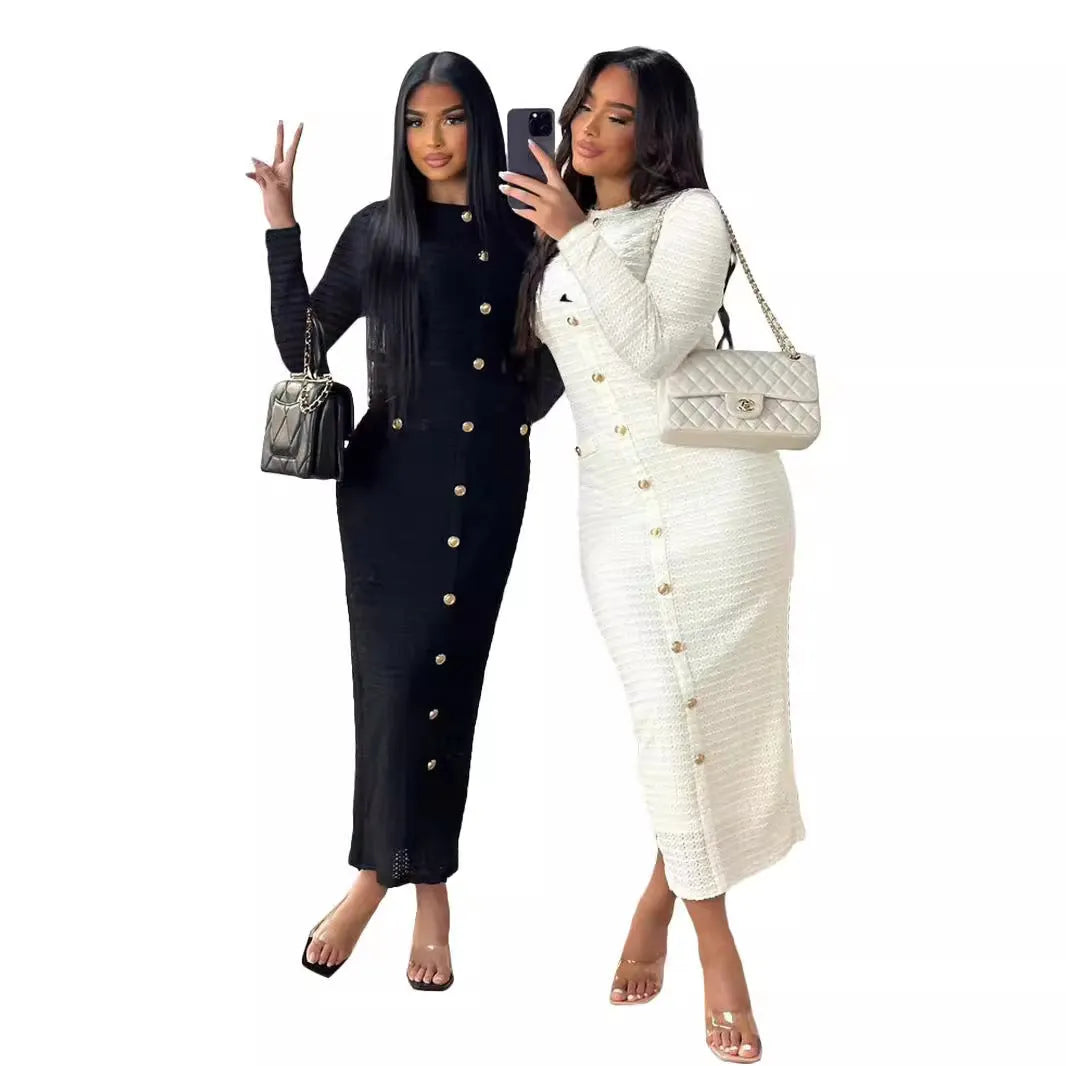 French retro slim fit knitted dress with button front and long sleeves in black or white