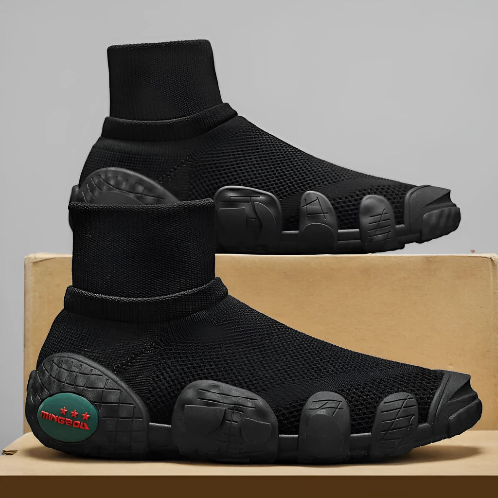 Breathable knitted mesh sneakers for men in army green, mid-top flat heel, round toe, colour blocking detail
