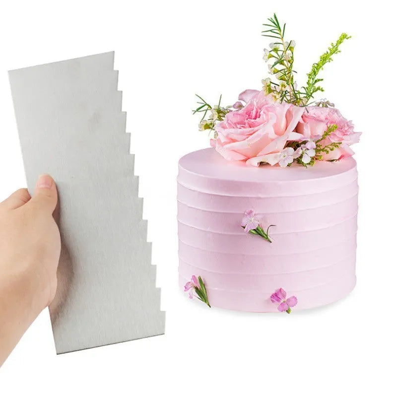 Stainless steel cake scraper with a polygon patterned edge for decorating.