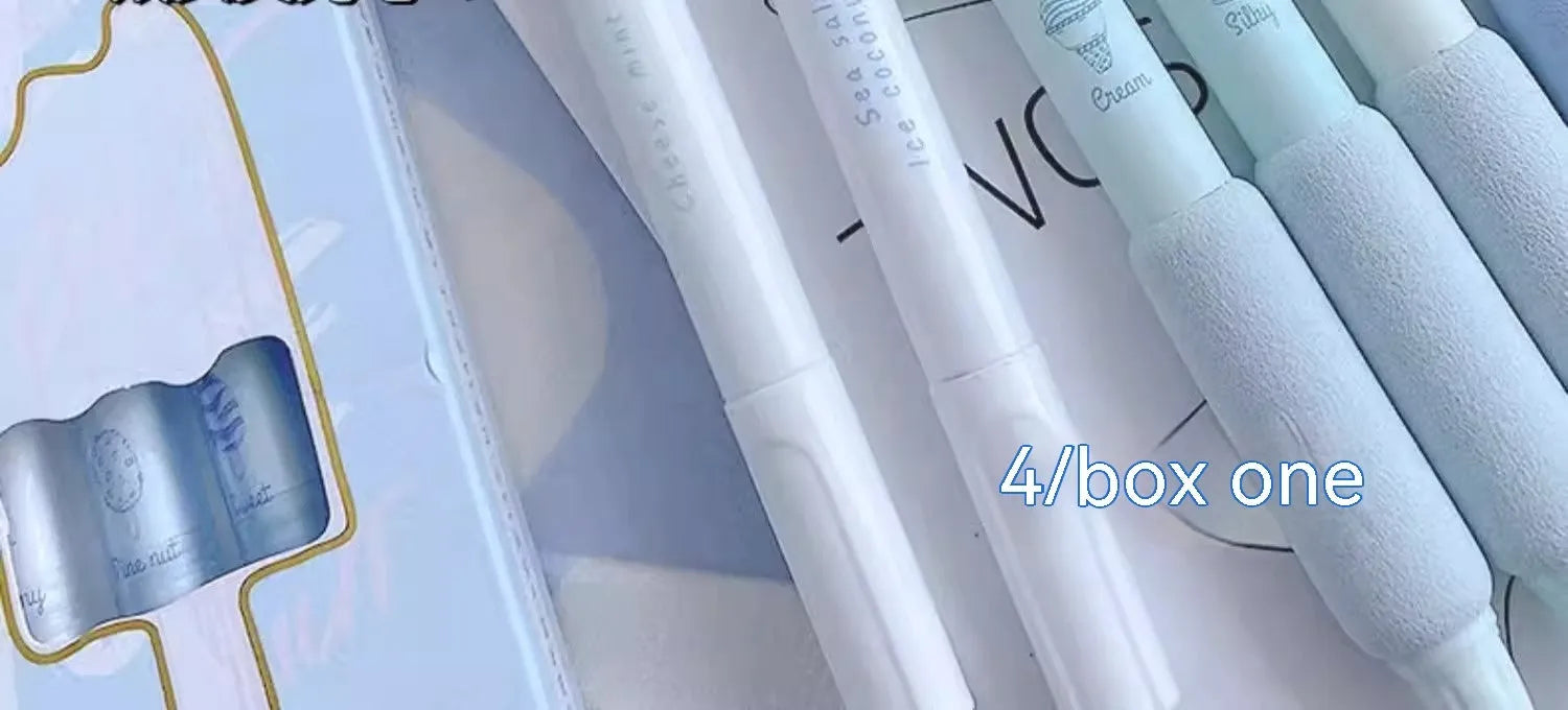 Learning calligraphy pen with double-headed fluorescent sponge press and plastic shell