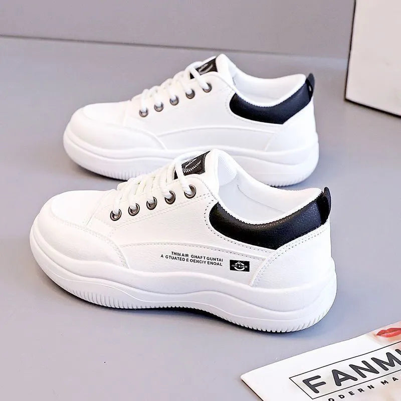 Women's Korean-style white shoes with cross straps, round toe and 3-5cm mid heel
