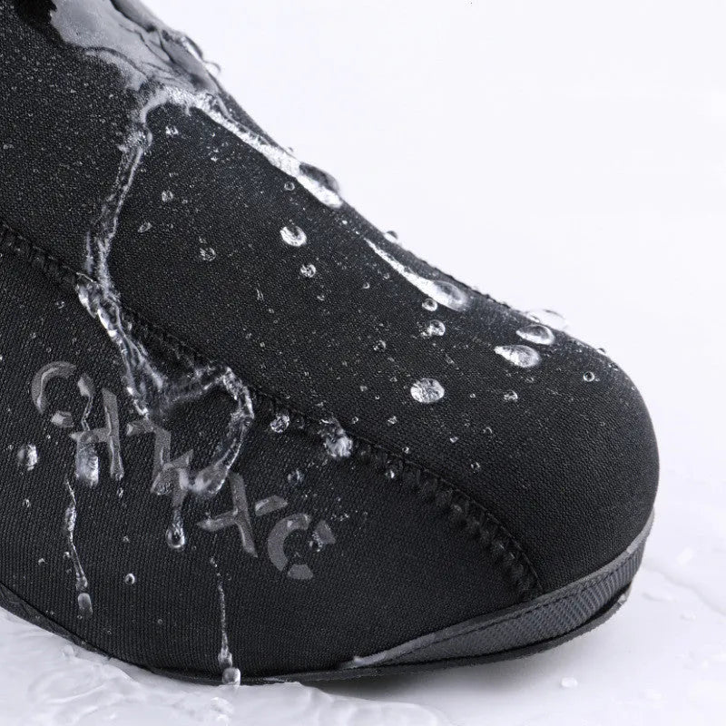 GIYO CX-204 black neoprene cycling shoe covers on a bike pedal