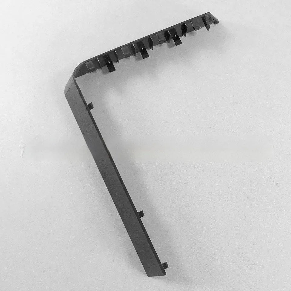 Black and white plastic hard drive baffle cover for 3.5-inch SATA drives