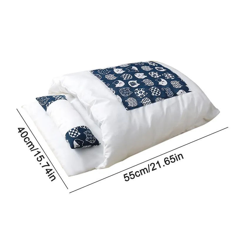 Warm cat bed with removable pillow, plush fabric, available in four sizes for cats and small dogs