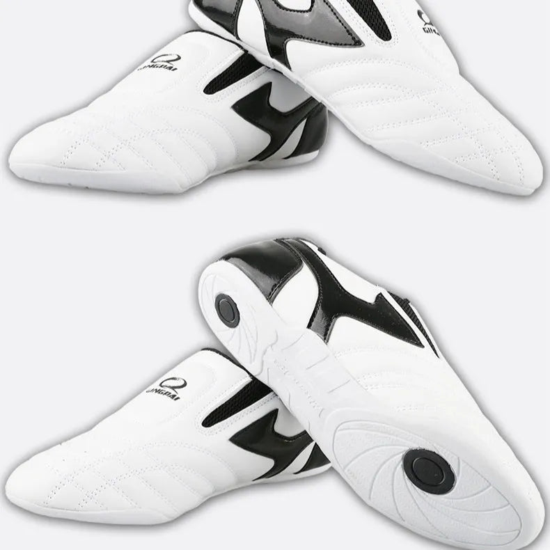 Black and white children's professional martial arts training shoes with soft bottom design