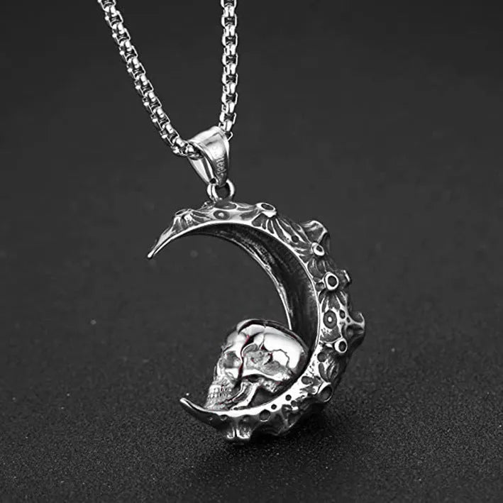Men's silver skull necklace with stainless steel chain and alloy pendant in six design variations.