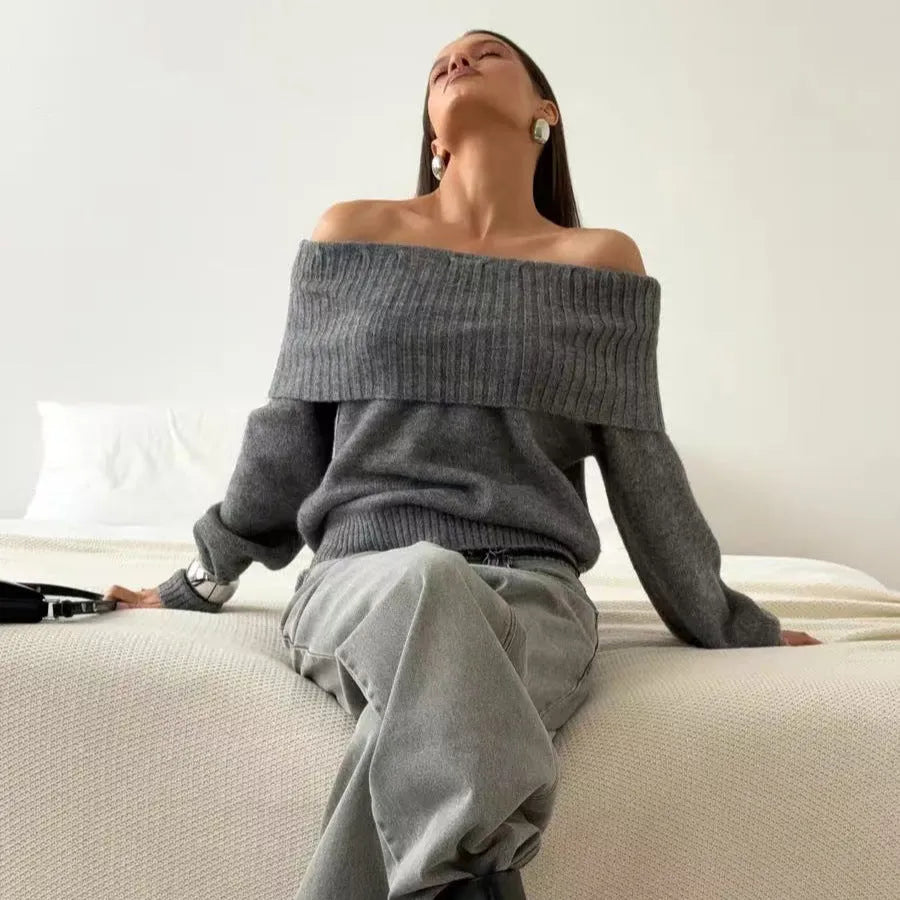 Grey off-the-shoulder sweater with 3D pattern effect and strapless design