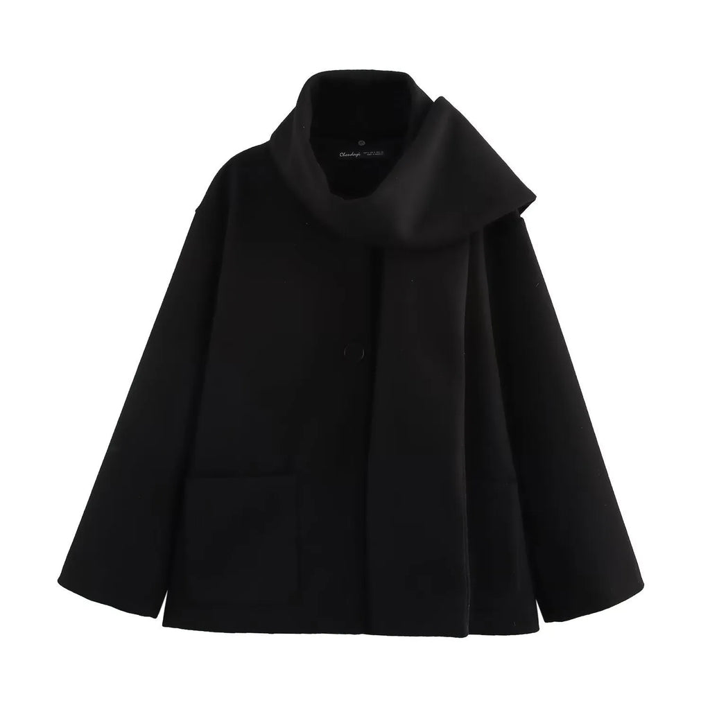 Women's long polyester coat with artificial fur collar in street fashion style