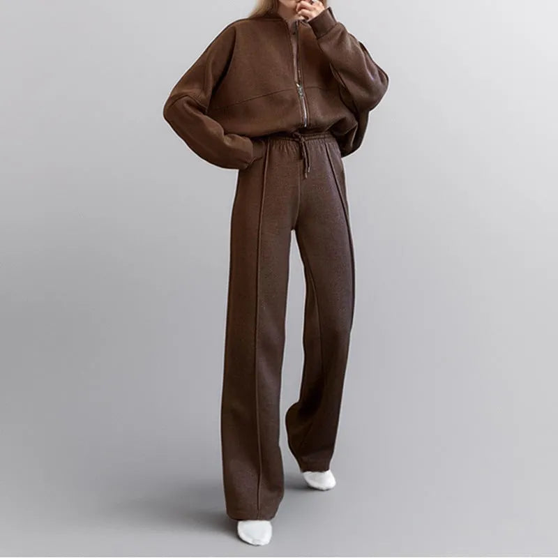 Women's casual suit set in loose fit, solid colour, polyester fabric, top and pants matching set
