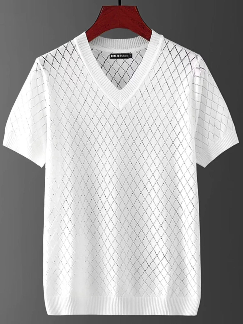Men's ice silk Korean style T-shirt in black or white with V-neck or round neck options