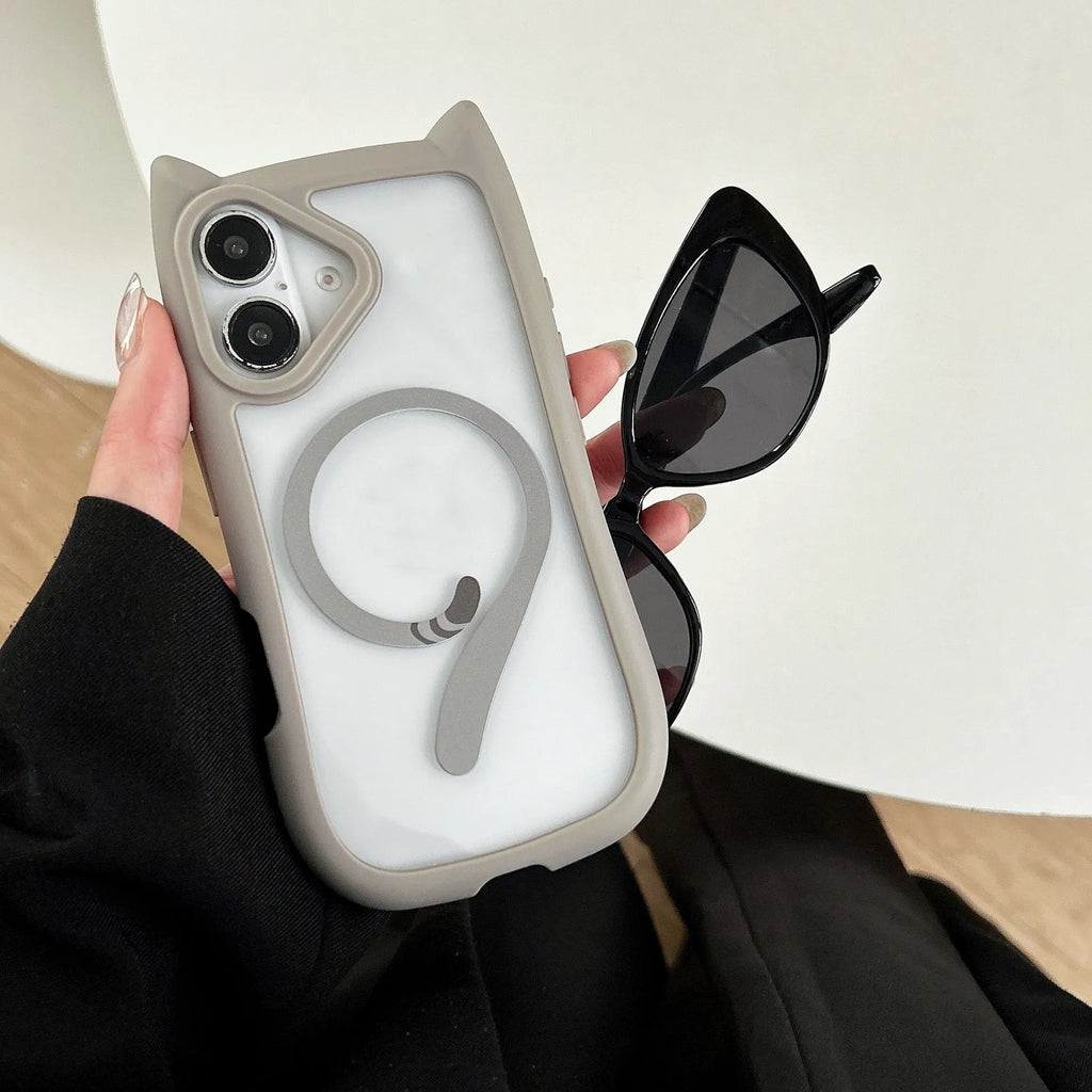Transparent acrylic TPU iPhone 17 phone case showing magnetic suction and shockproof protection features