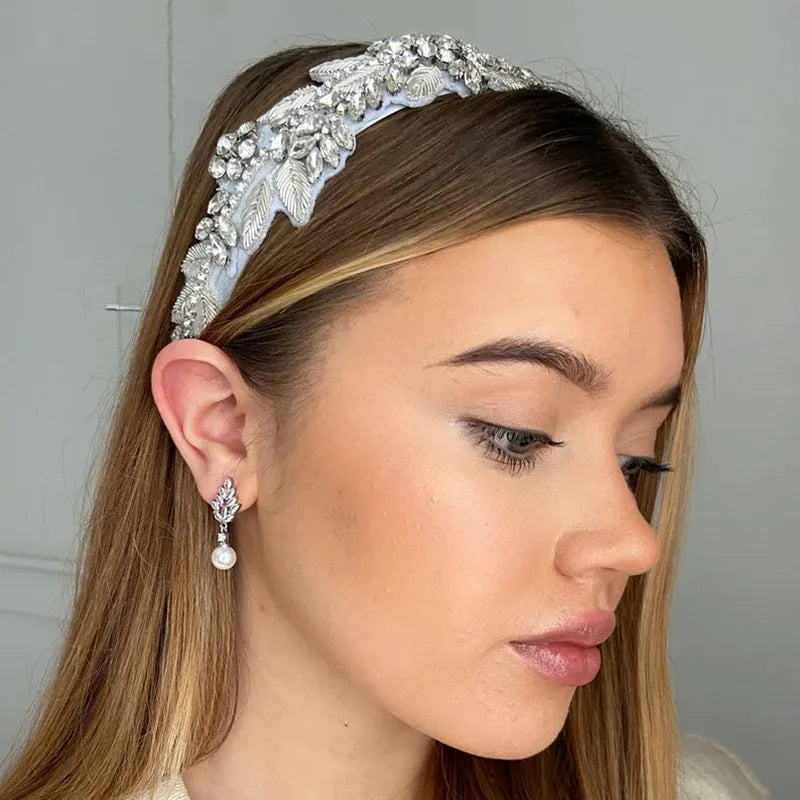 Micro inlaid zircon pearl earrings with geometric floral design in multiple plating colours