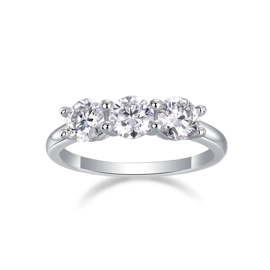 0.5 carat moissanite wedding ring set in S925 silver with platinum plating, gold colour, on white background