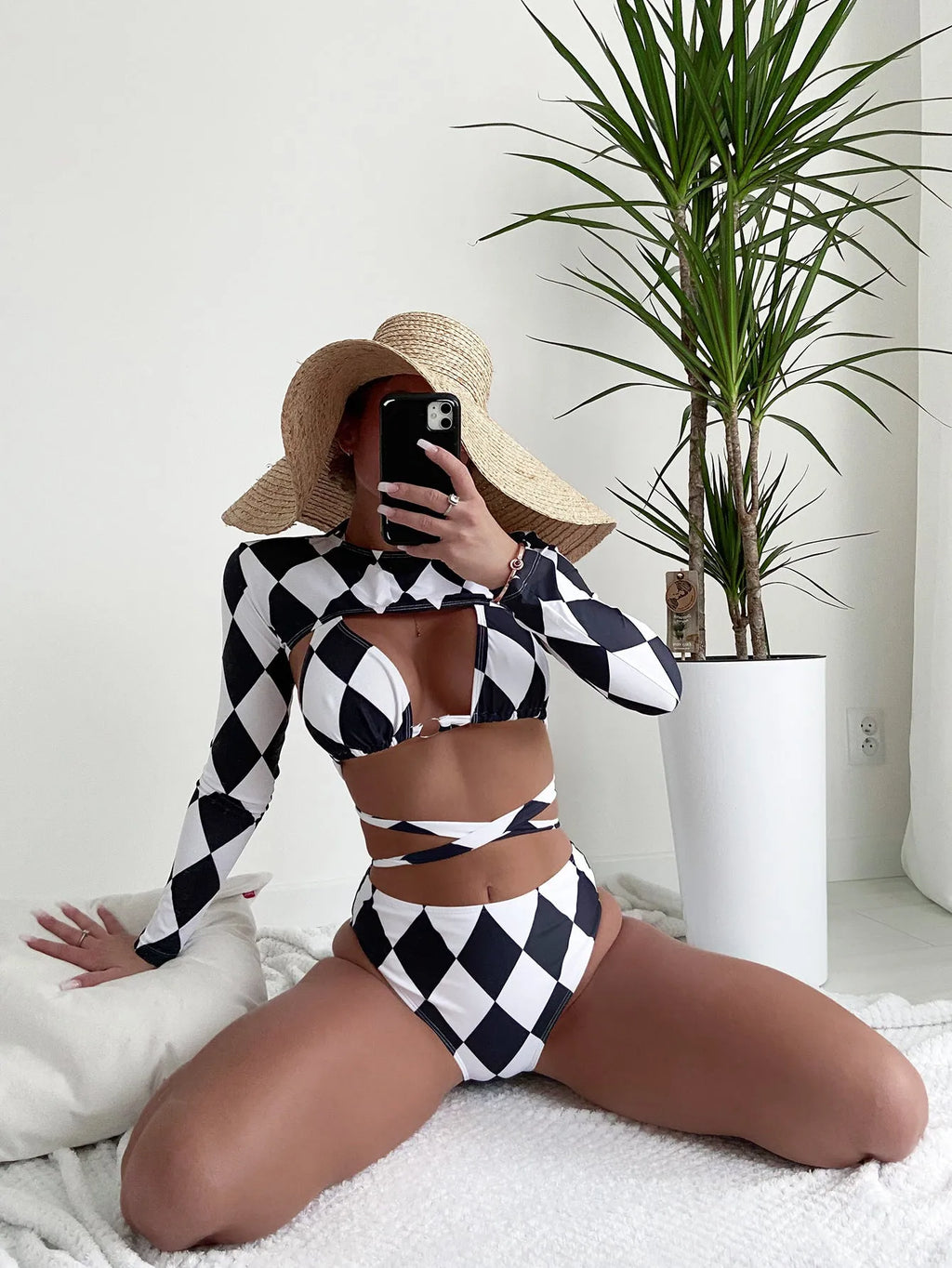 Ladies plaid pattern long sleeve three-piece bikini swimsuit set