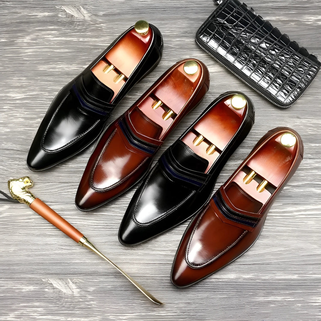 Shallow mouth men's genuine cowhide leather shoes with low heel and rubber sole in black