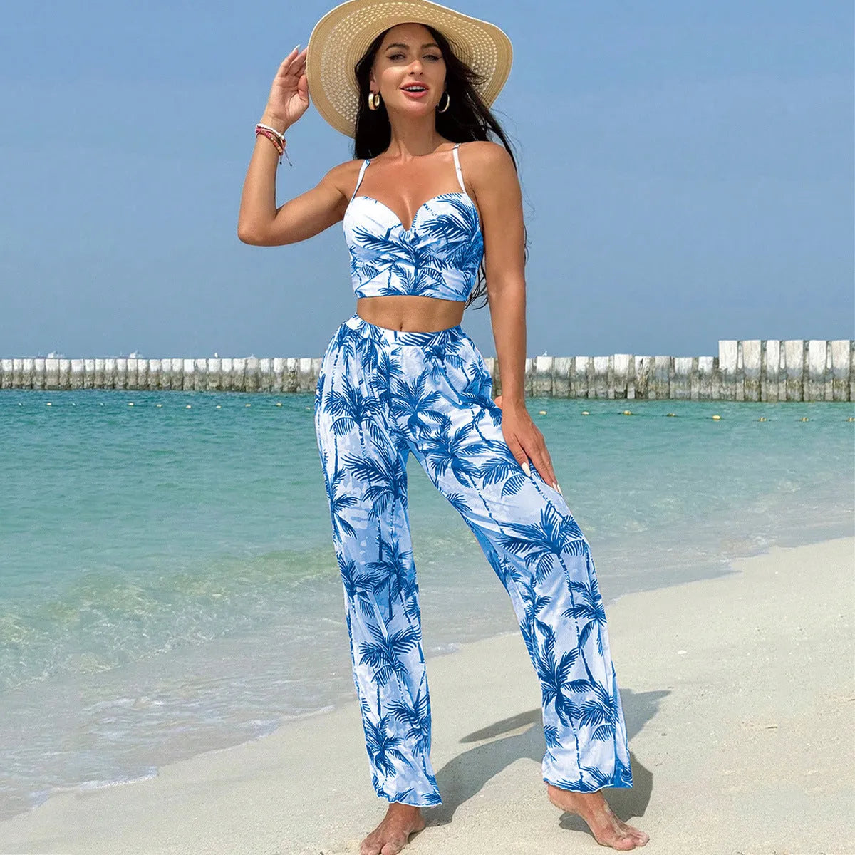 Women's bikini three-piece set in quick-dry polyester with spandex lining, split design, emerald green colour