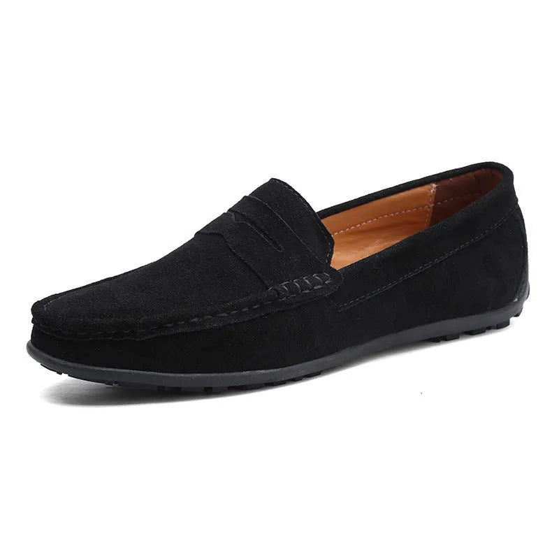 Men's suede leather casual shoes in Gommino style with round toe and flat rubber sole