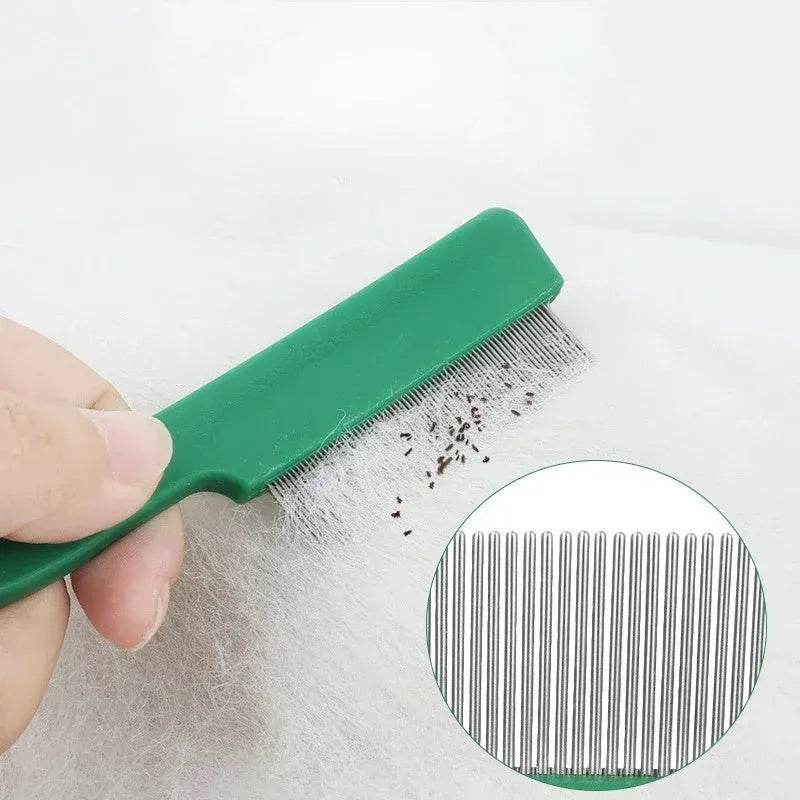 Green plastic handle flea comb with stainless steel pins for dog and cat grooming