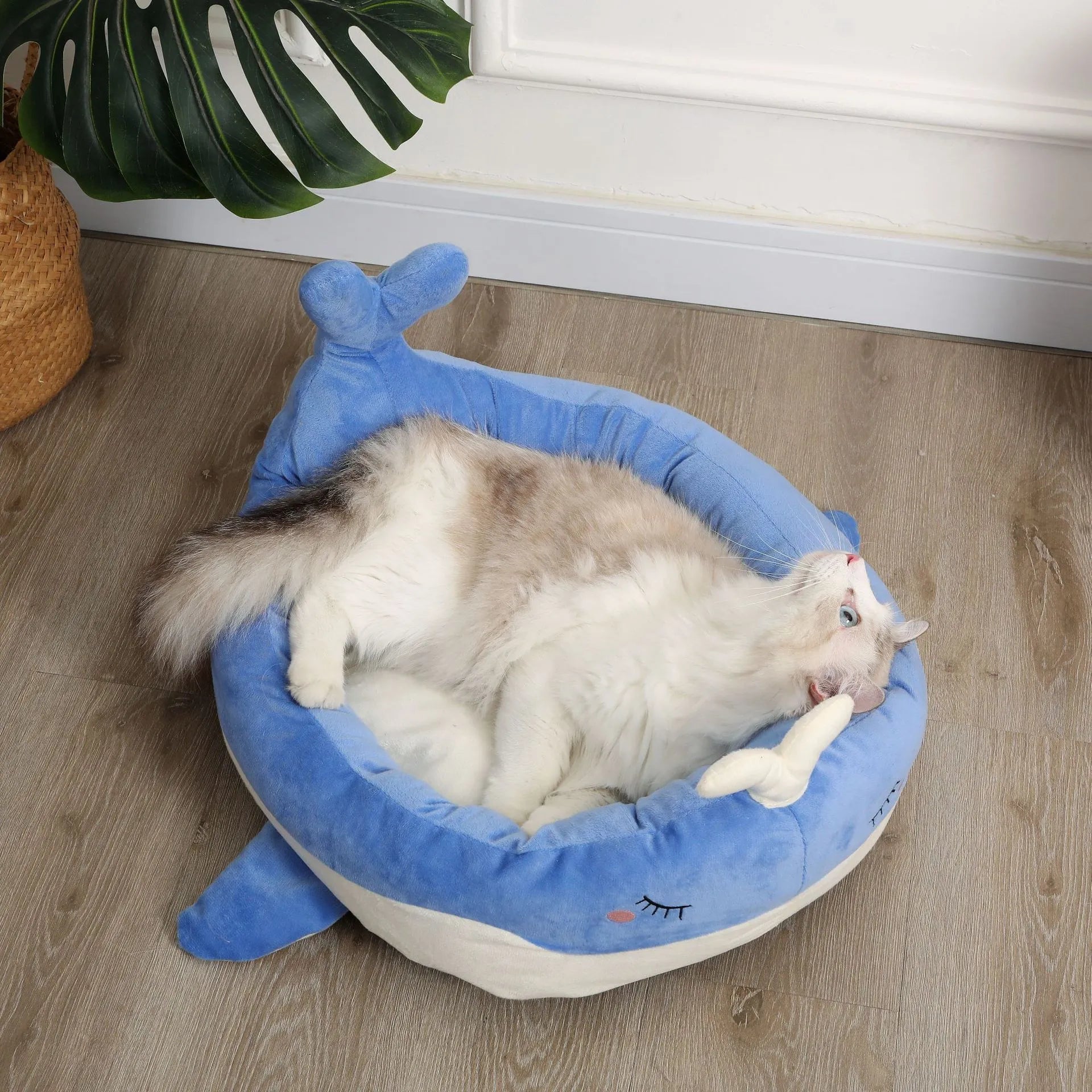Duck-shaped fluffy pet bed sofa for small dogs and cats in blue colour