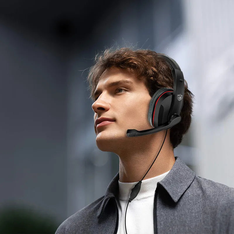 Black wired over-ear gaming headset with 40mm speakers and 6.3mm straight audio plug