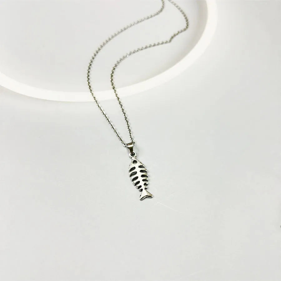 Retro fishbone pendant necklace and matching earrings set with adjustable chain