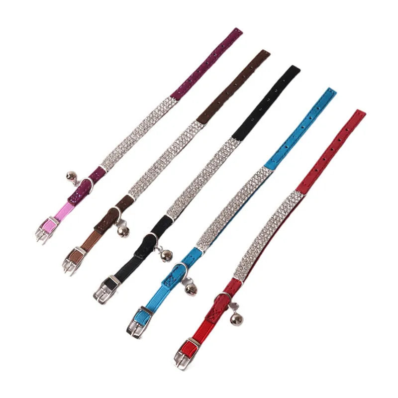 Cat collar with elastic buckle in six colour options showing flocking material texture