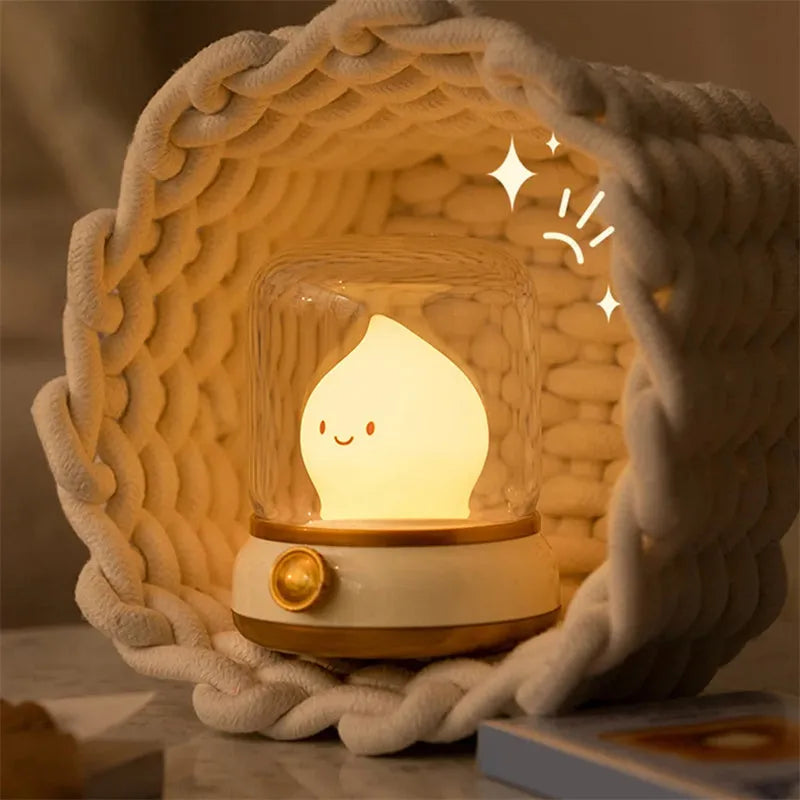 Retro small night lamp in green, USB rechargeable with two lighting modes, 100x108x124mm